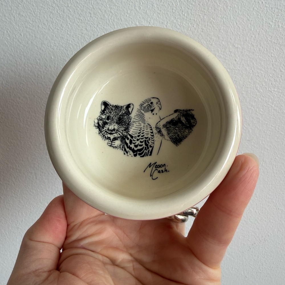 Vintage Mason & Cash small pet food/water bowl